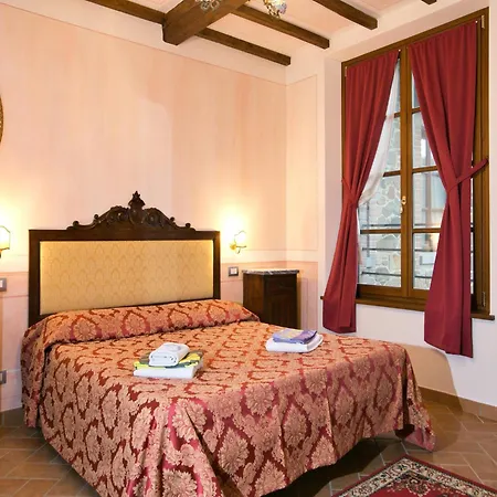 Luxurious In With Views Holiday home Lucignano