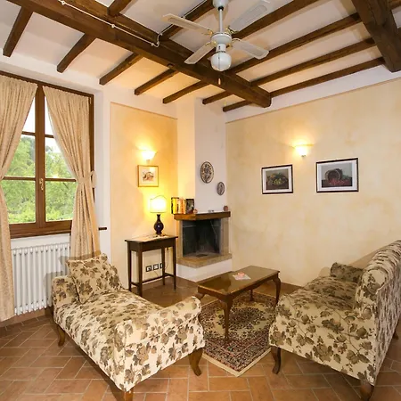 Luxurious In With Views Holiday home Lucignano
