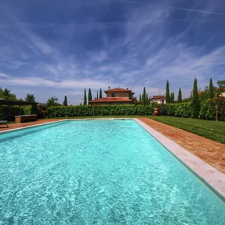 Luxurious In With Views