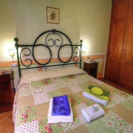 Luxurious In With Views Hébergement de vacances Lucignano