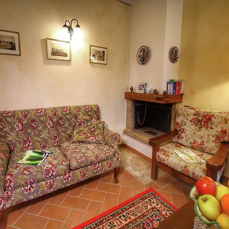 Luxurious In With Views Lucignano